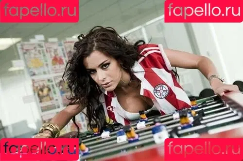 Larissa Riquelme Onlyfans Photo Gallery 
