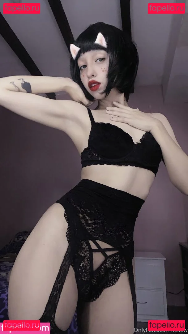 lauuu_x Onlyfans Photo Gallery 