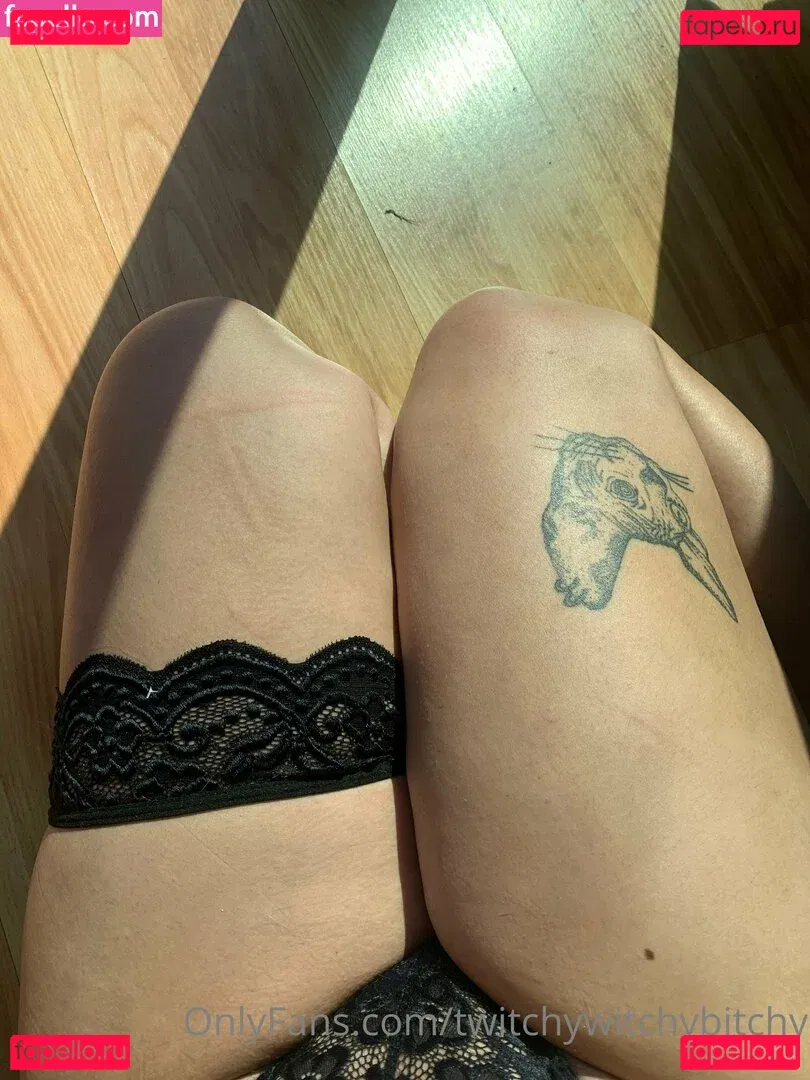 twitchywitchybitchy Onlyfans Photo Gallery 