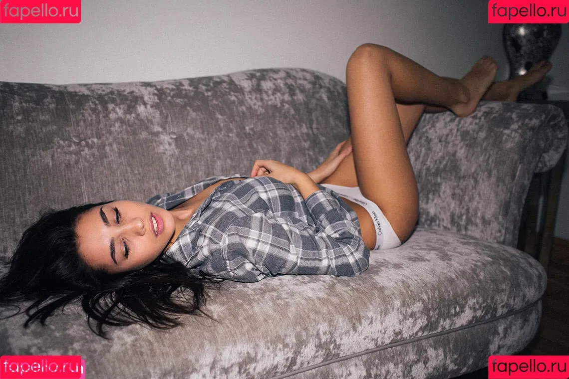 Phoebe Peers Onlyfans Photo Gallery 