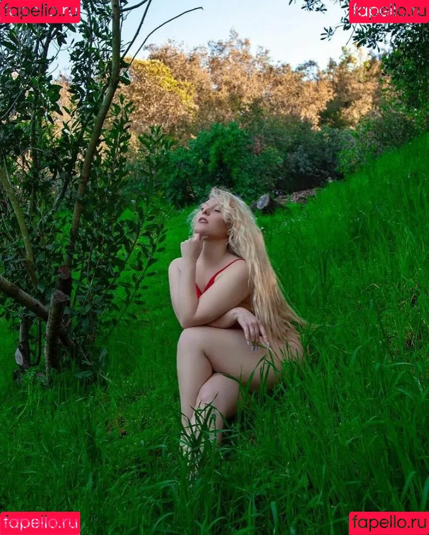 Amethyst Franklin Onlyfans Photo Gallery 