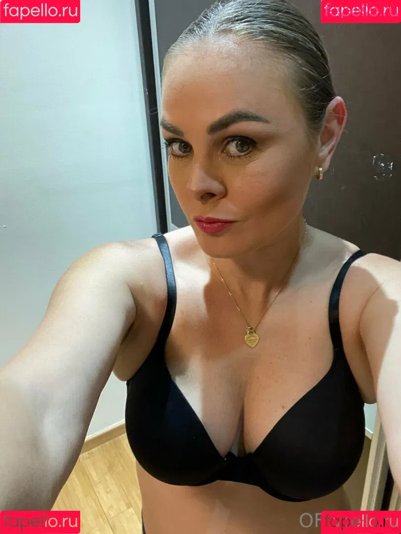 Virginia Ramírez Onlyfans Photo Gallery 