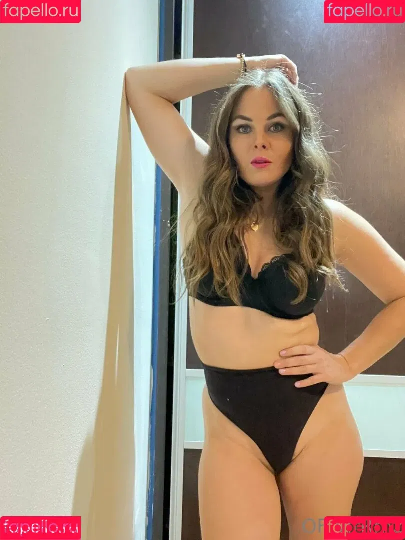 Virginia Ramírez Onlyfans Photo Gallery 