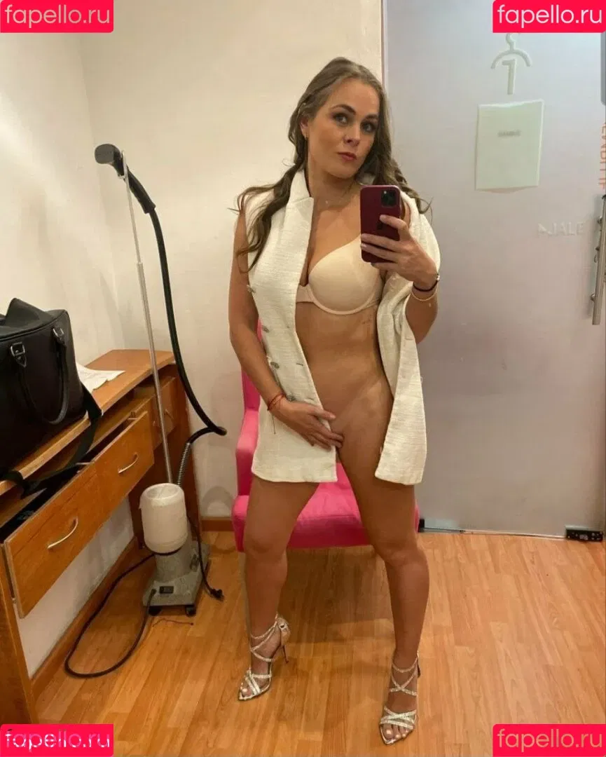 Virginia Ramírez Onlyfans Photo Gallery 
