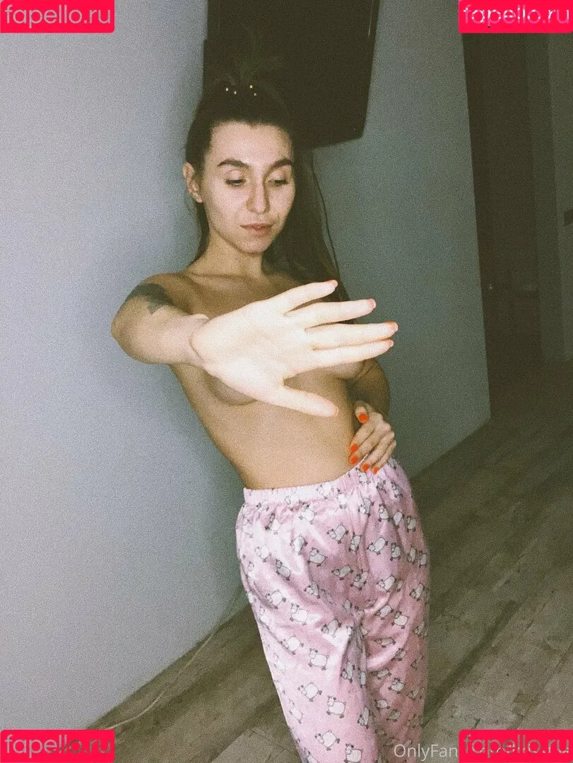 krisstile Onlyfans Photo Gallery 