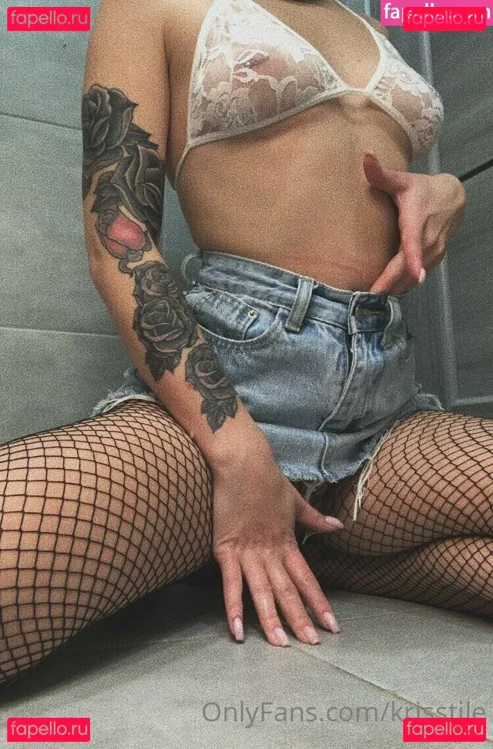 krisstile Onlyfans Photo Gallery 