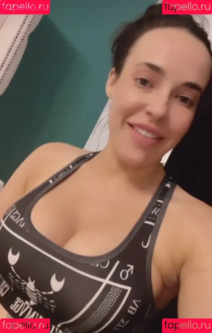 Stephanie Davis Onlyfans Photo Gallery 