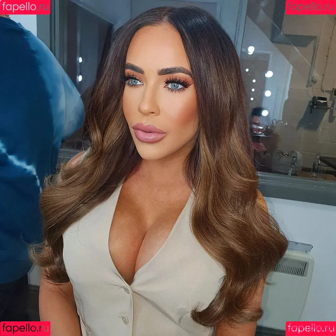 Stephanie Davis Onlyfans Photo Gallery 