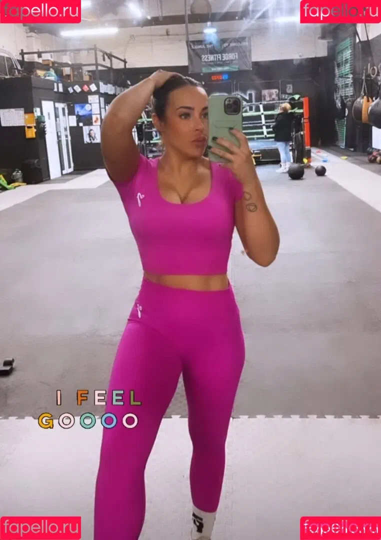 Stephanie Davis Onlyfans Photo Gallery 