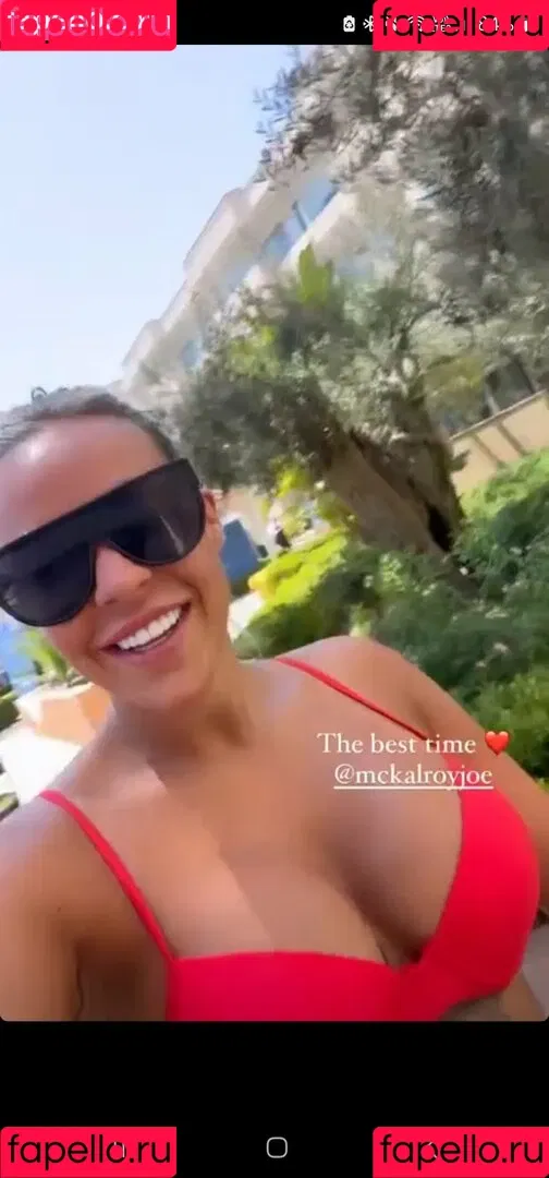 Stephanie Davis Onlyfans Photo Gallery 