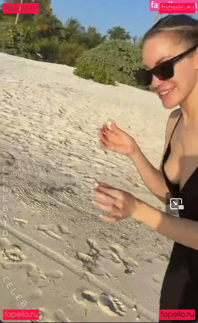 Stephanie Davis Onlyfans Photo Gallery 