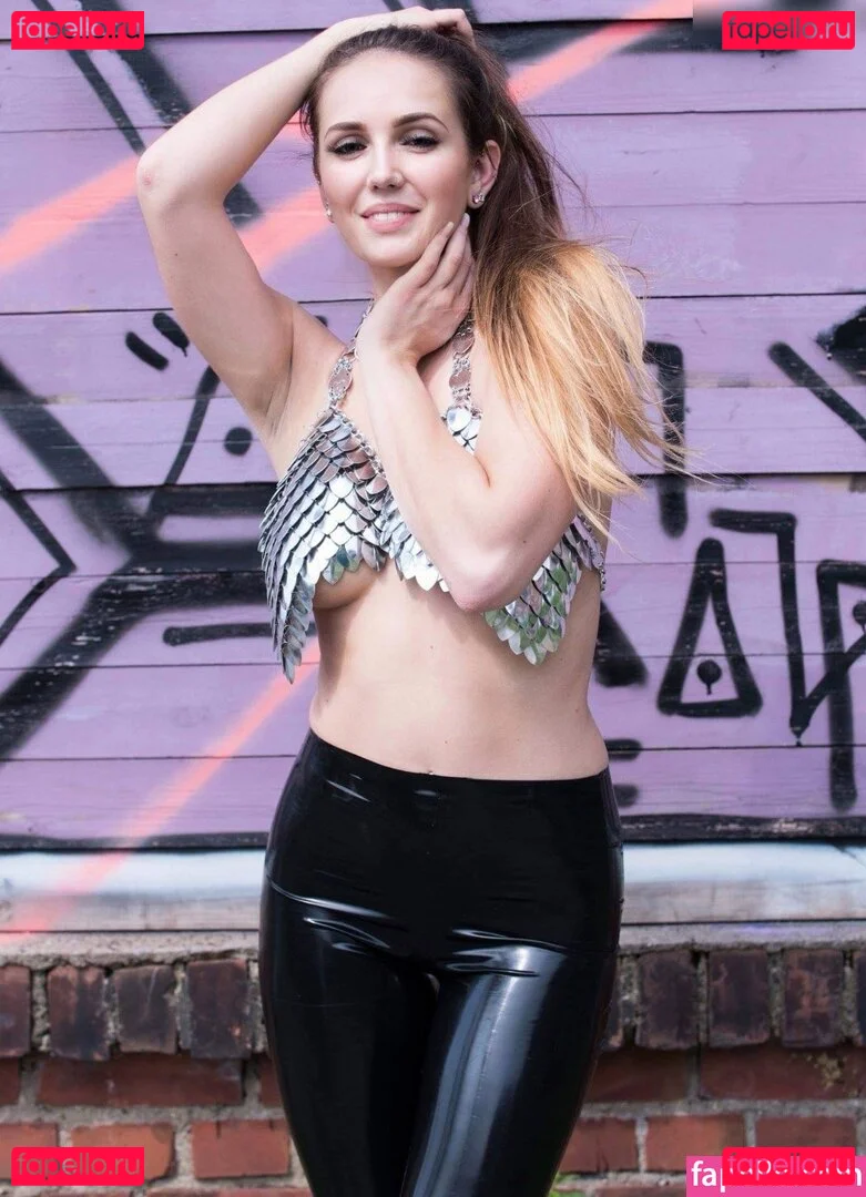 Finnja von Buenhove Onlyfans Photo Gallery 