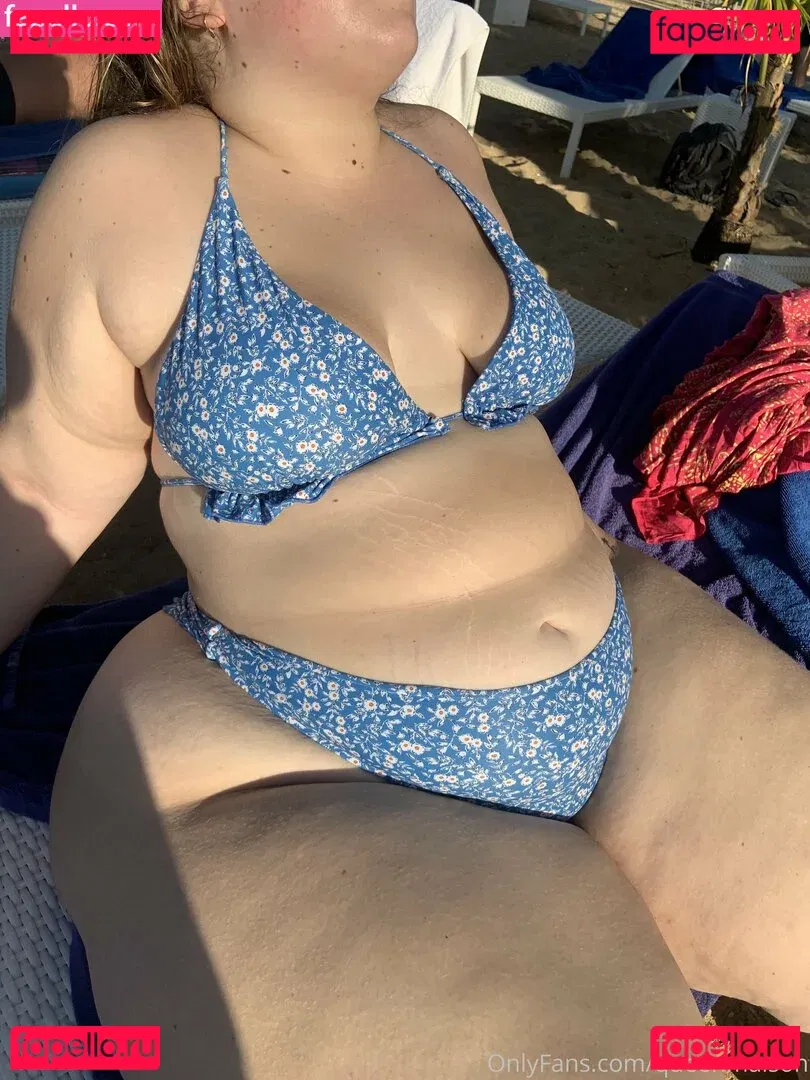 queenmaison Onlyfans Photo Gallery 