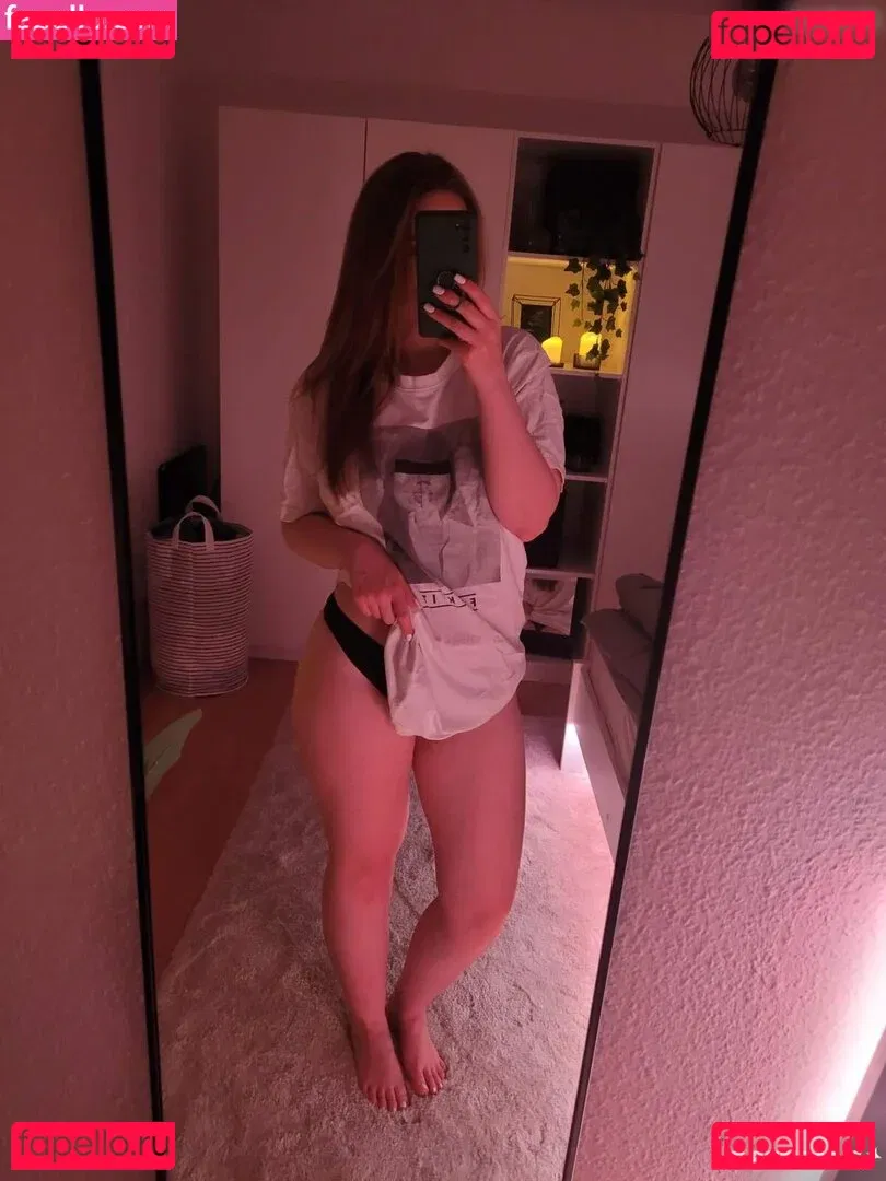 blond-sophie Onlyfans Photo Gallery 