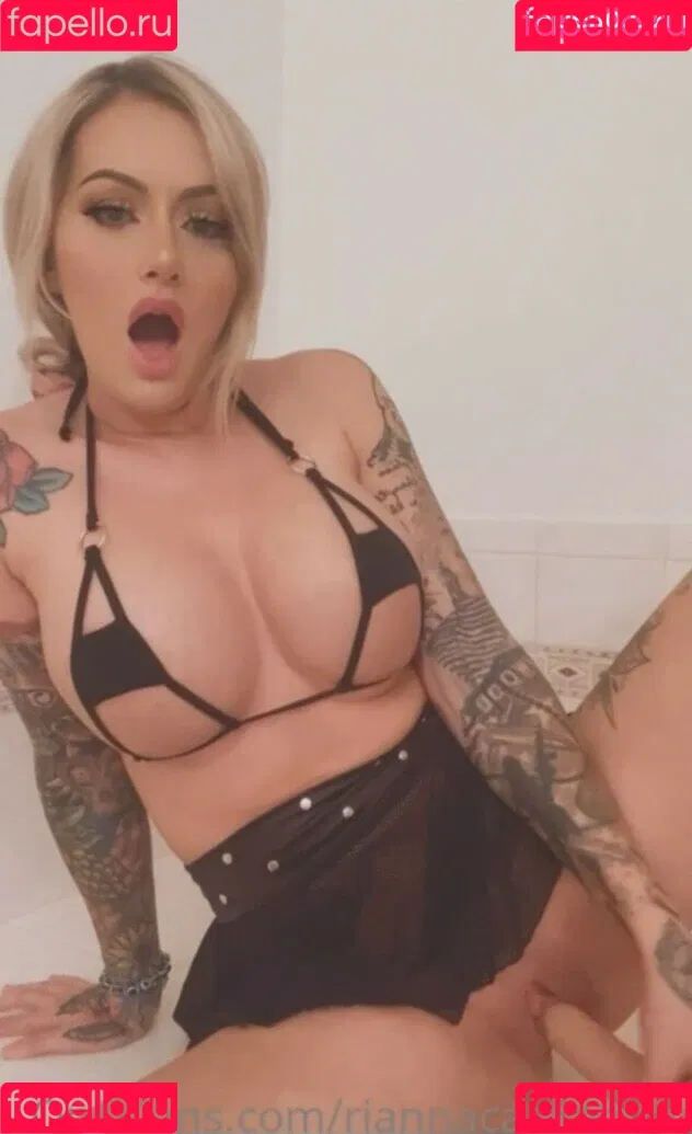 Thecombatbarbie Onlyfans Photo Gallery 