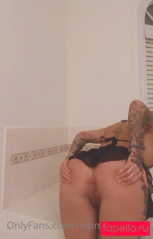 Thecombatbarbie Nude Onlyfans Photo 18