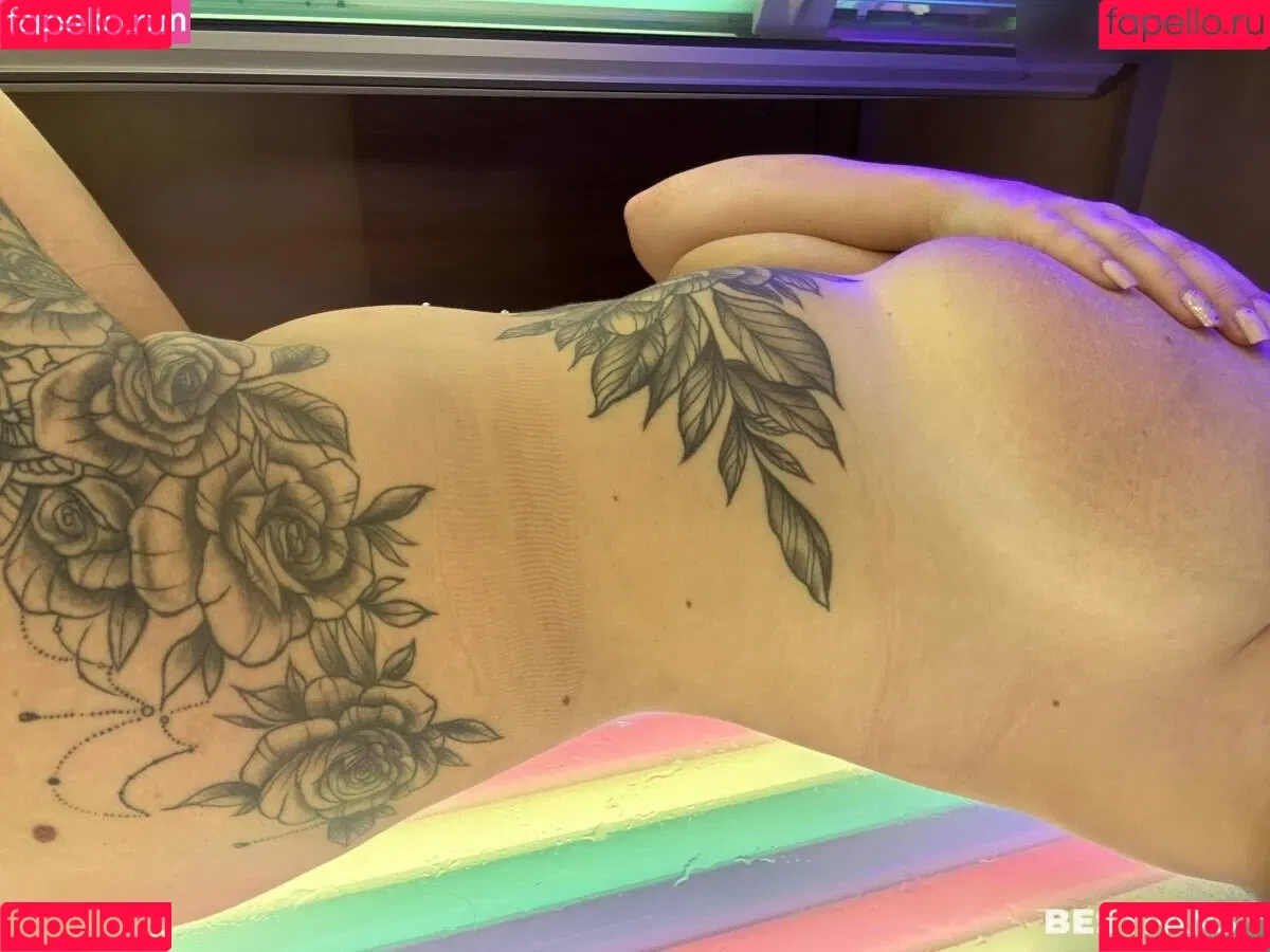likeboobs Onlyfans Photo Gallery 