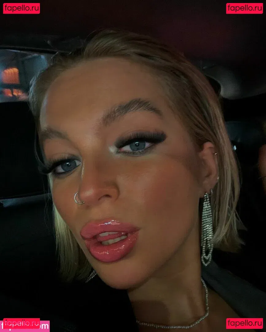 Scoutcohen Onlyfans Photo Gallery 