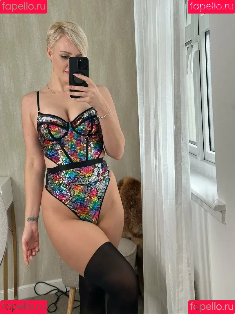 angelinecleon Onlyfans Photo Gallery 