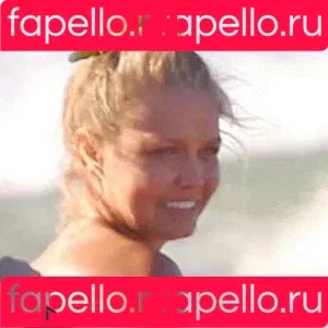 Lara Bingle Onlyfans Photo Gallery 