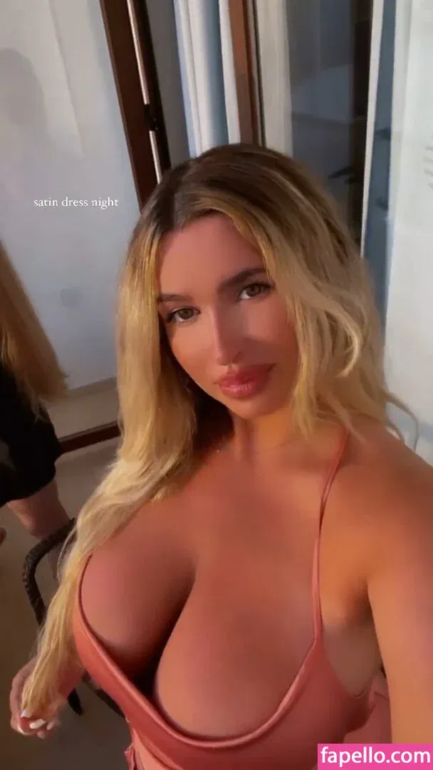 Supcaitlin Onlyfans Photo Gallery 