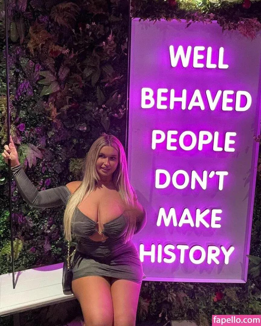 Supcaitlin Onlyfans Photo Gallery 