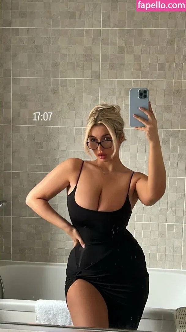 Supcaitlin Onlyfans Photo Gallery 