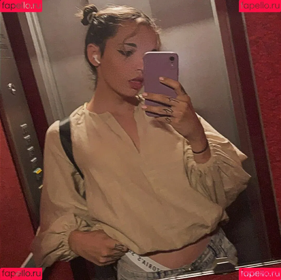 angele_mhr Onlyfans Photo Gallery 