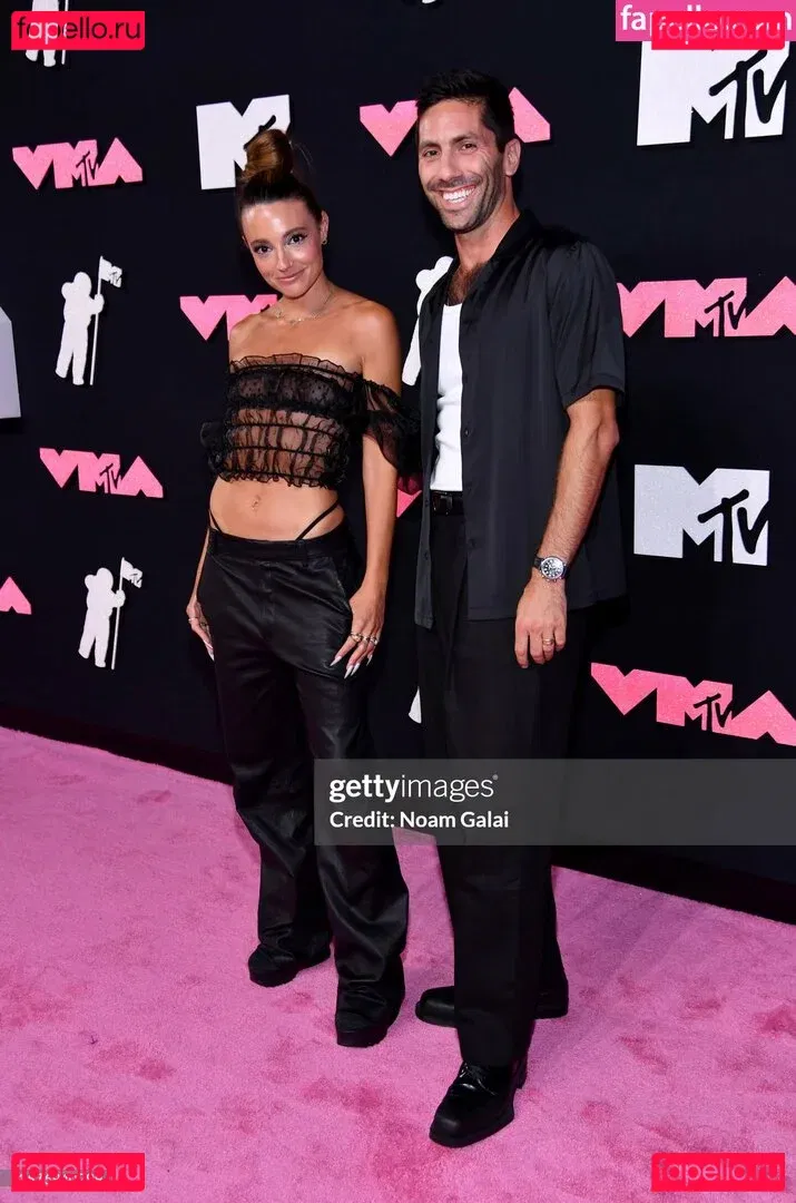 Laura Perlongo Onlyfans Photo Gallery 