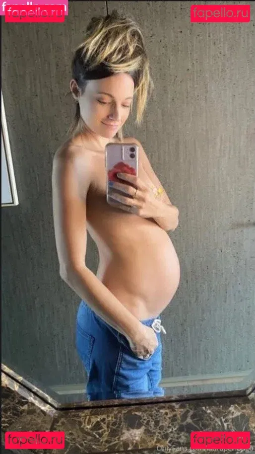 Laura Perlongo Onlyfans Photo Gallery 