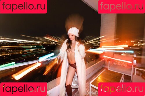 Laura Perlongo Onlyfans Photo Gallery 