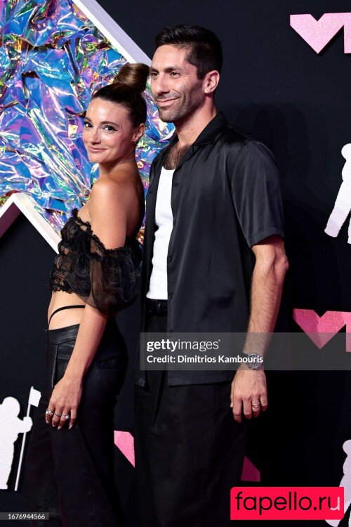 Laura Perlongo Onlyfans Photo Gallery 