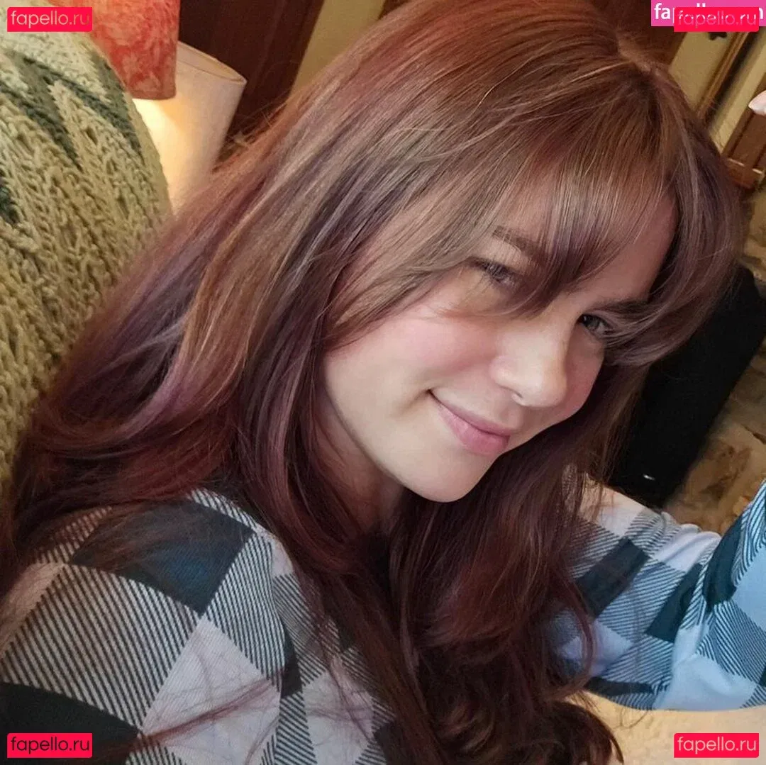 AwesomeKate Onlyfans Photo Gallery 