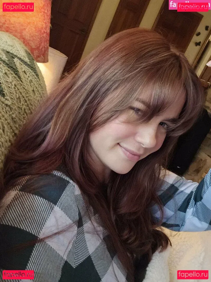 AwesomeKate Onlyfans Photo Gallery 