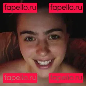 AwesomeKate Onlyfans Photo Gallery 