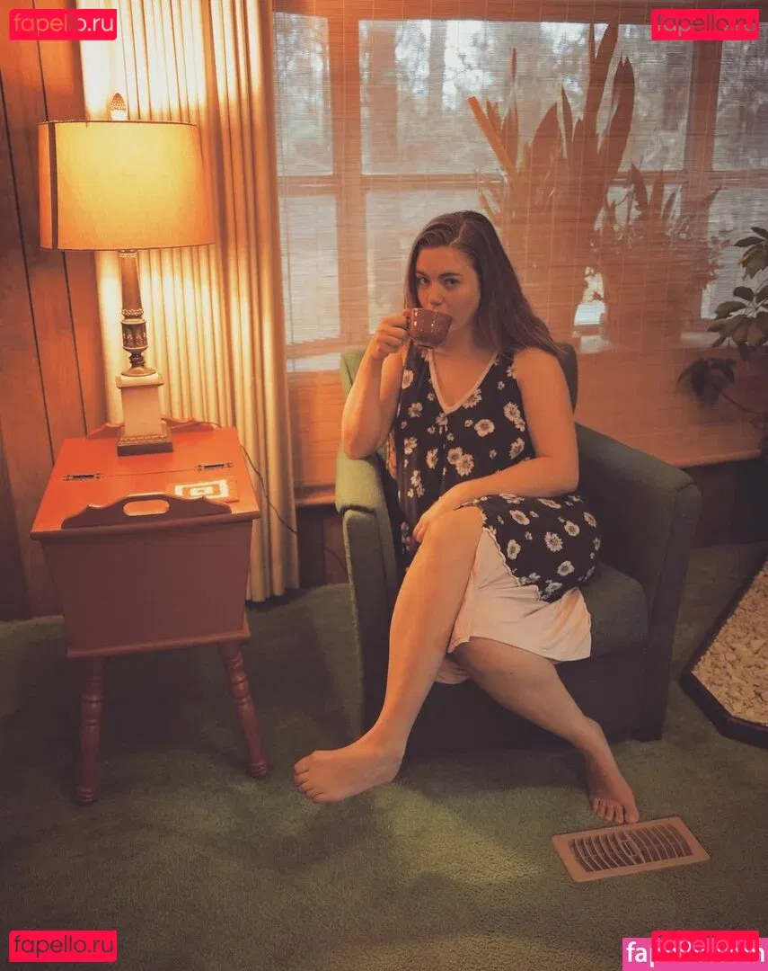 AwesomeKate Onlyfans Photo Gallery 