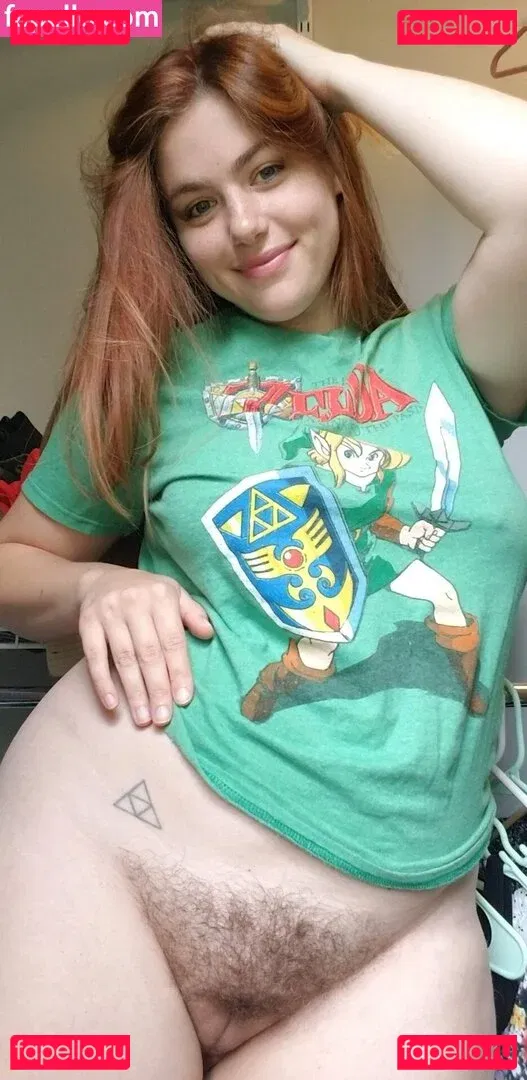 AwesomeKate Onlyfans Photo Gallery 