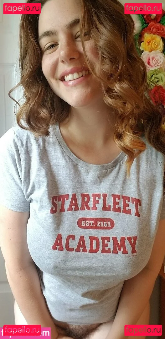 AwesomeKate Onlyfans Photo Gallery 