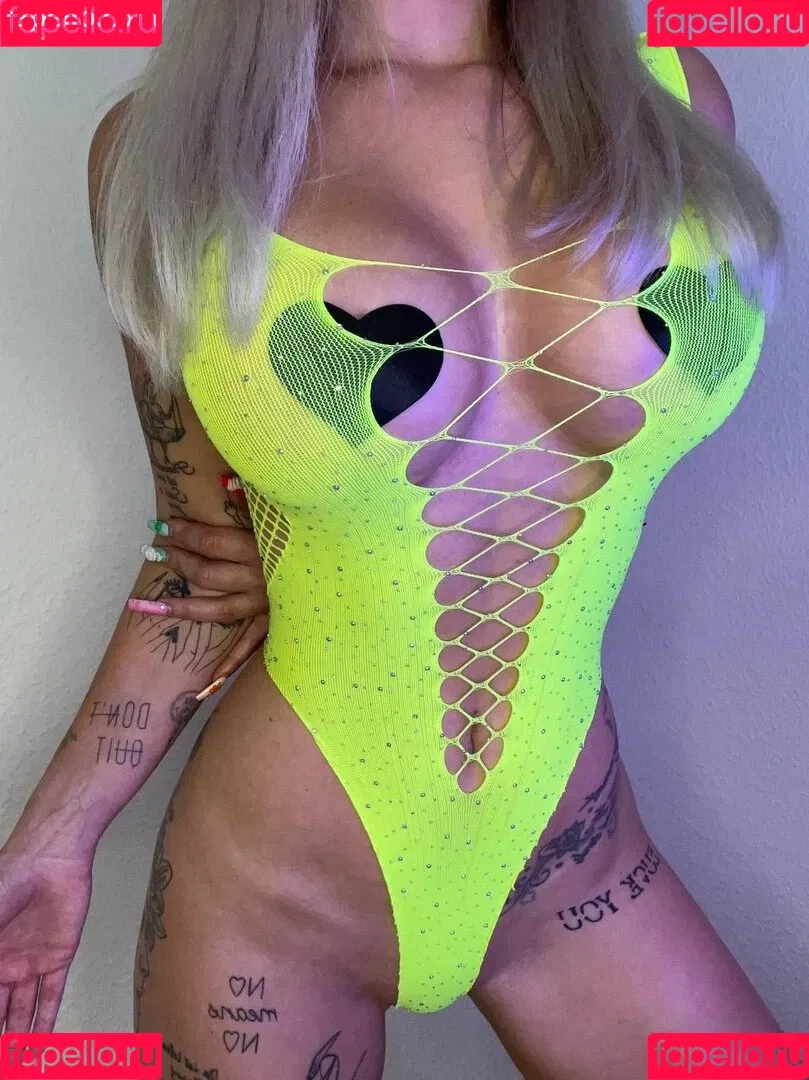 Hola.Franzi Onlyfans Photo Gallery 