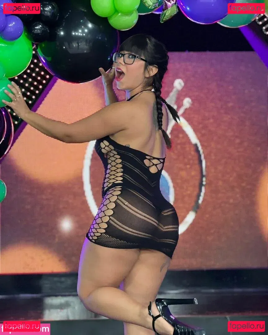 Hola.Franzi Onlyfans Photo Gallery 