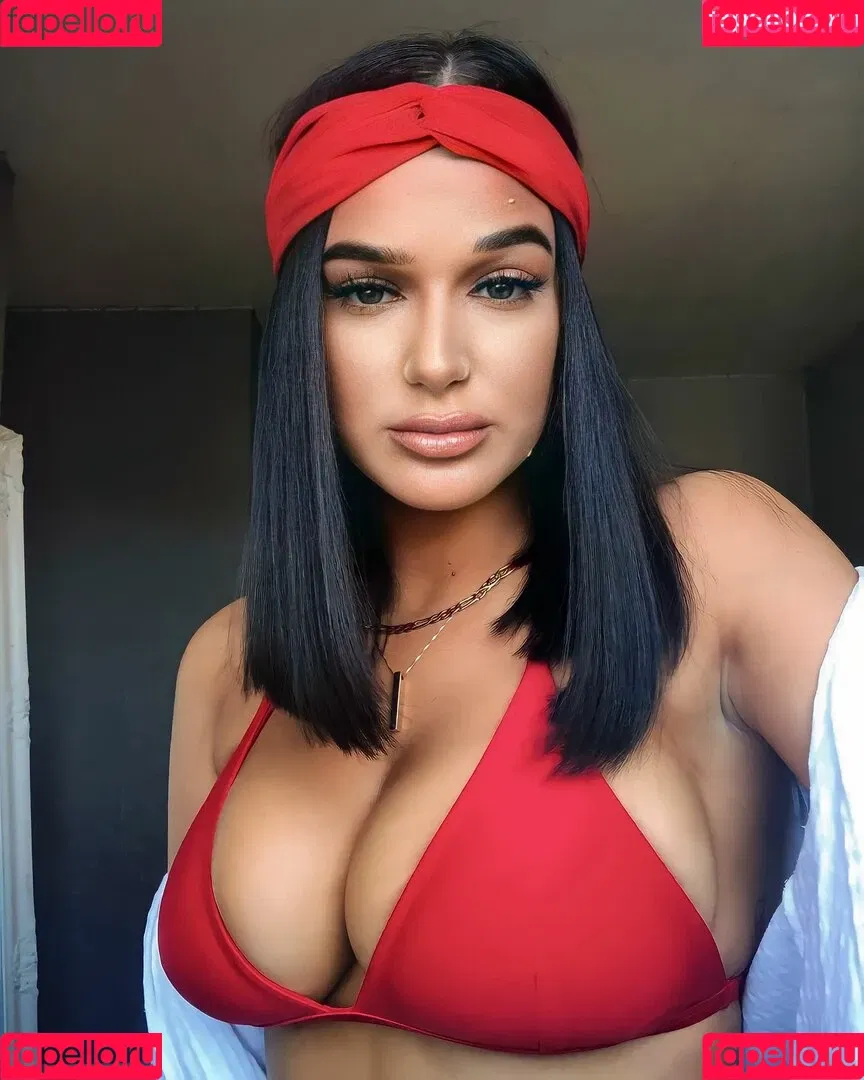 Louise Reid Onlyfans Photo Gallery 