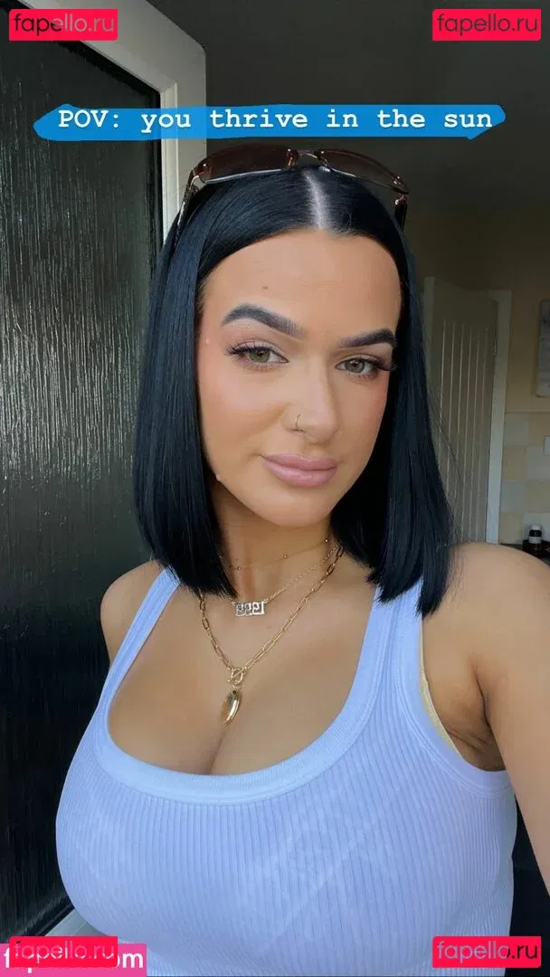 Louise Reid Onlyfans Photo Gallery 