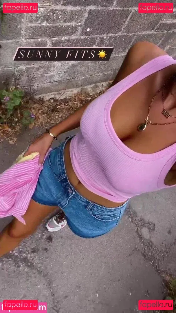 Louise Reid Onlyfans Photo Gallery 