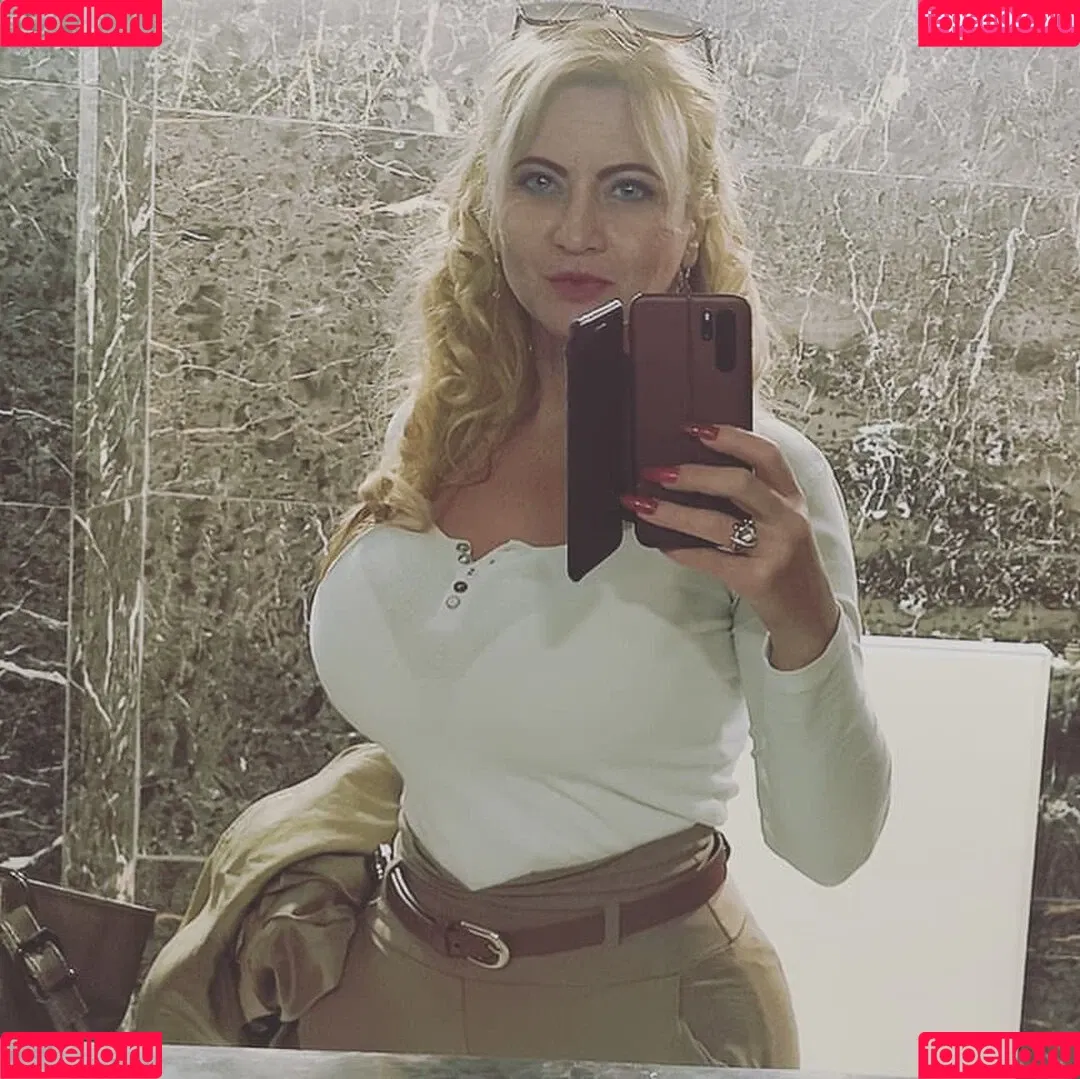 Berina Fati Onlyfans Photo Gallery 