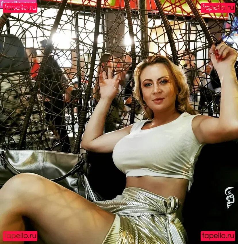 Berina Fati Onlyfans Photo Gallery 