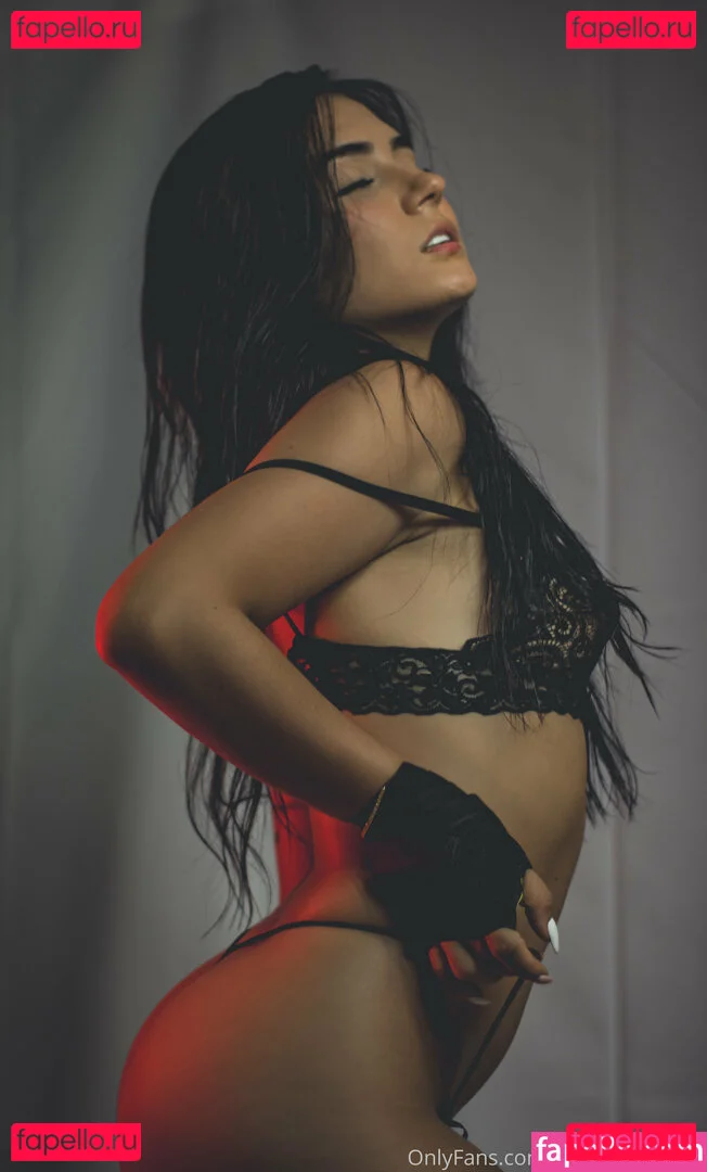 valentinachica4 Onlyfans Photo Gallery 