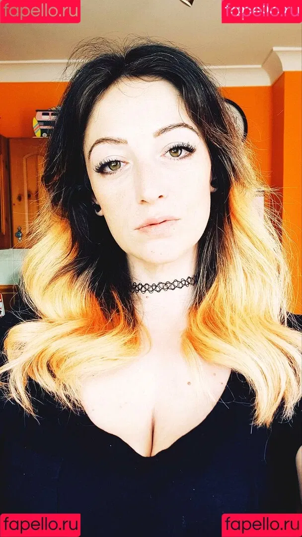 MsVnsfw Onlyfans Photo Gallery 