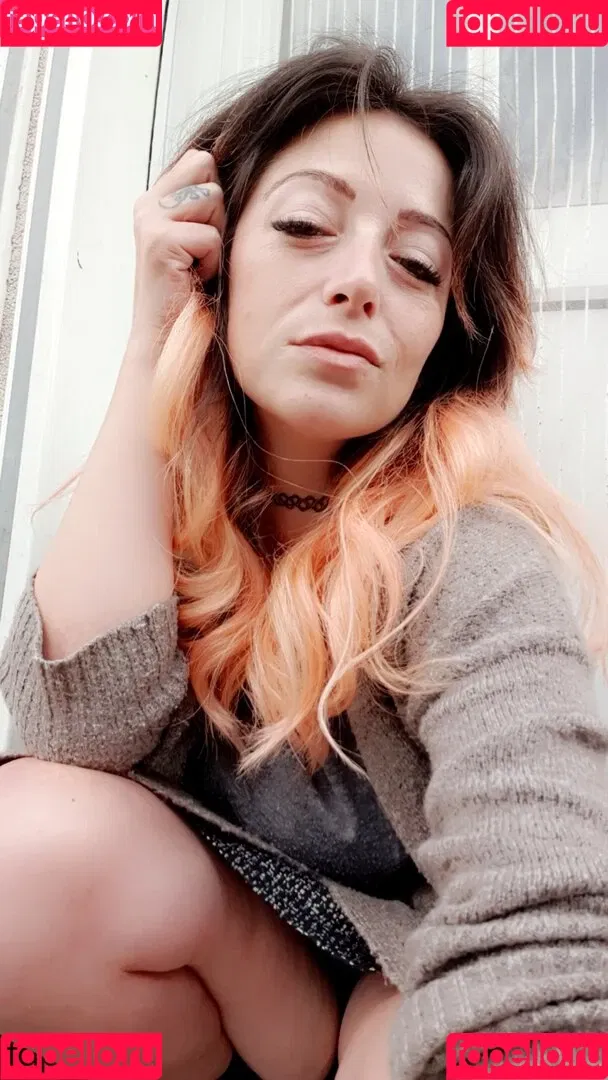 MsVnsfw Onlyfans Photo Gallery 
