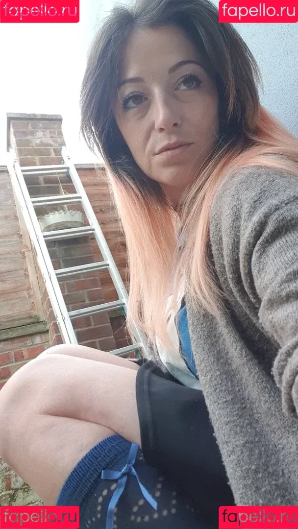 MsVnsfw Onlyfans Photo Gallery 