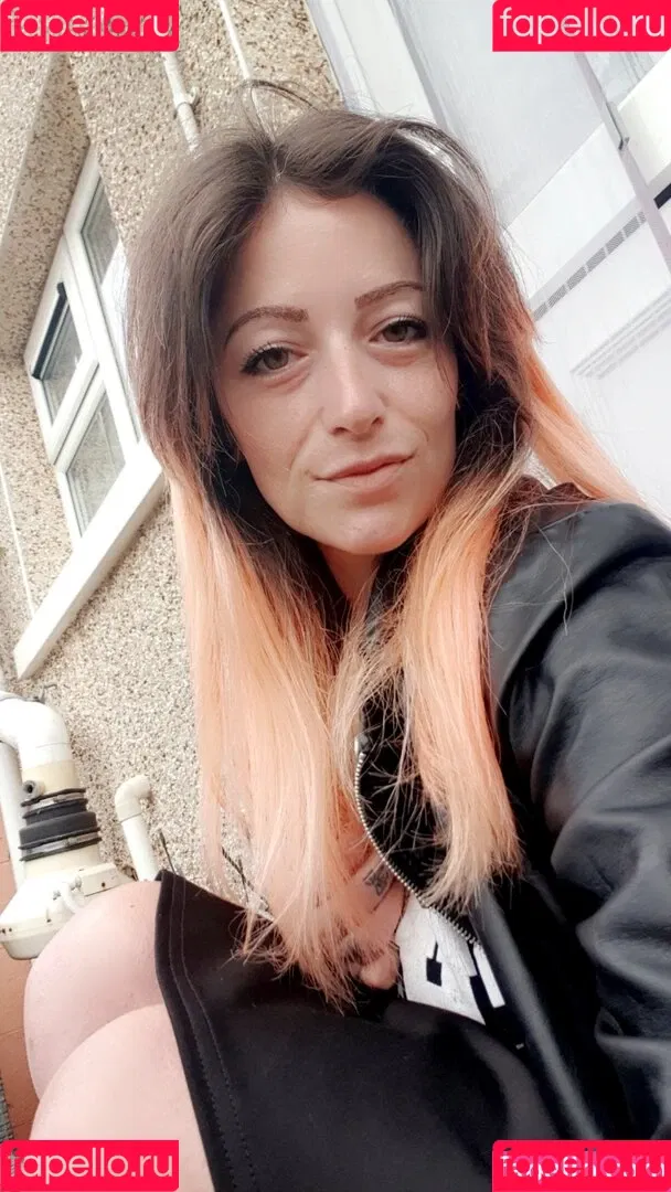 MsVnsfw Onlyfans Photo Gallery 